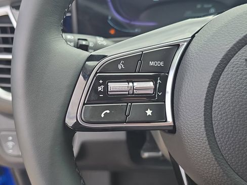 New 2026 Kia Seltos S FWD image 30