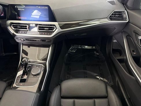 Used 2020 BMW 330i Sedan w/ Convenience Package RWD image 31