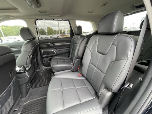 New 2025 Kia Telluride EX image 26
