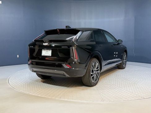 New 2026 Cadillac Optiq Sport 1 image 8