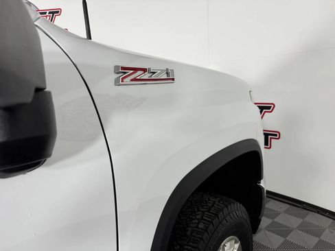 Used 2023 Chevrolet Silverado 2500 LT w/ Convenience Package AWD/4WD image 29