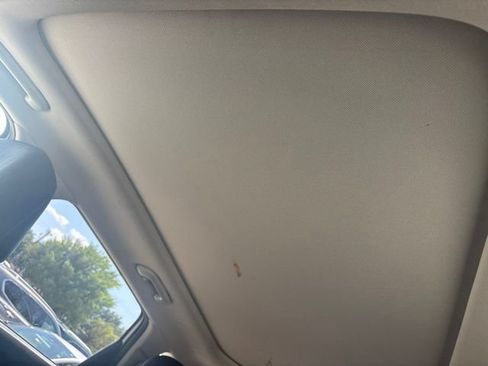 Used 2023 Kia Sorento S w/ Panoramic Sunroof Package FWD image 14
