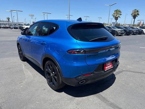 Used 2024 Dodge Hornet R/T Plus AWD/4WD image 5