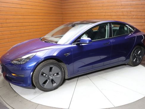 Used 2022 Tesla Model 3 image 27
