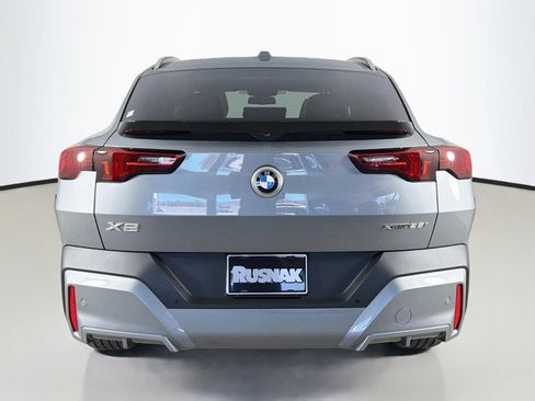 Used 2026 BMW X2 xDrive28i w/ Technology Package AWD/4WD image 6