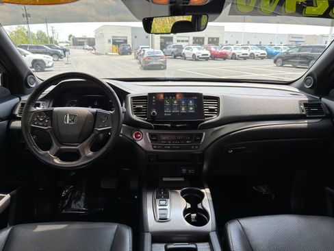 Used 2023 Honda Passport EX-L image 32