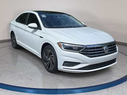 Used 2019 Volkswagen Jetta SEL Premium FWD image 3
