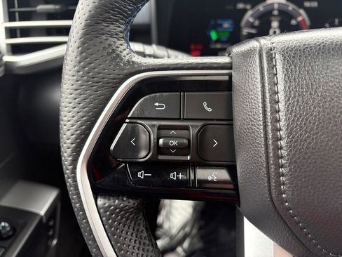 Used 2025 Toyota Tundra Platinum image 21