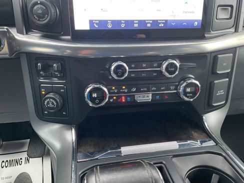 Used 2021 Ford F150 Lariat w/ Equipment Group 502A High image 16