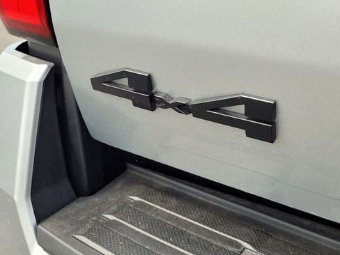 Used 2024 Toyota Tacoma TRD Off-Road image 14