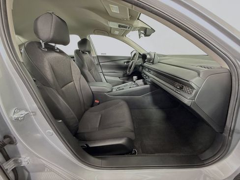 Certified 2024 Honda Accord LX image 22