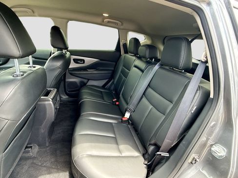 Used 2024 Nissan Murano SV AWD/4WD image 24