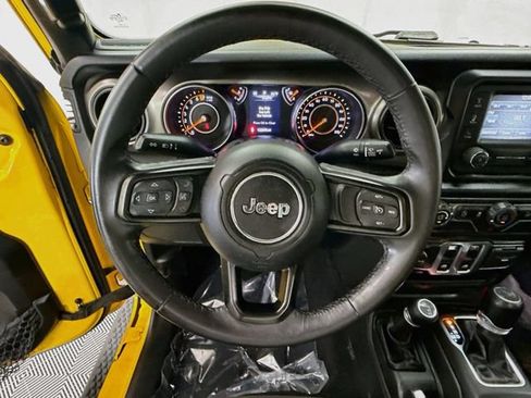 Used 2019 Jeep Wrangler Sport AWD/4WD image 11