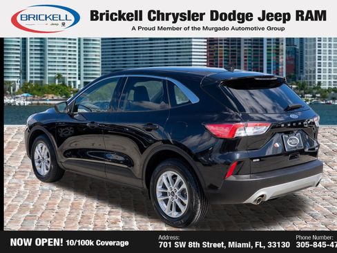 Used 2022 Ford Escape SE AWD/4WD image 7