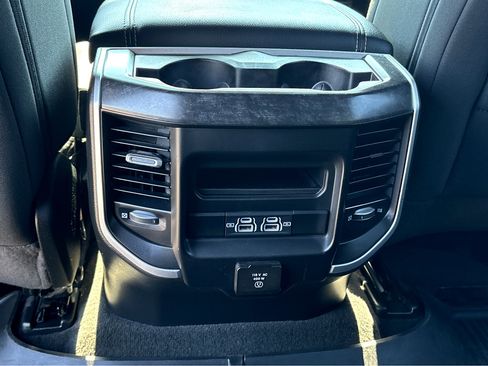 Used 2021 RAM 1500 Big Horn image 24