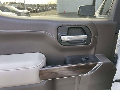 Used 2021 GMC Sierra 1500 SLT w/ SLT Premium Plus Package image 22