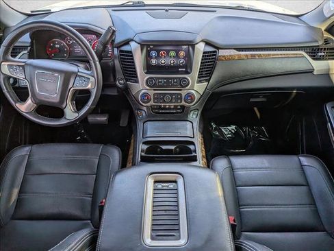 Used 2015 GMC Yukon Denali w/ Open Road Package AWD/4WD image 20