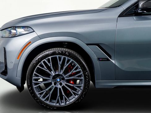 Used 2024 BMW X6 M60i image 18