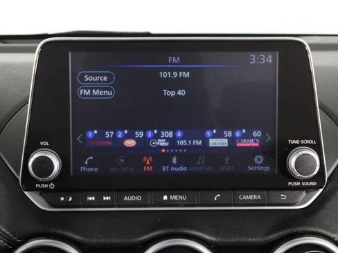 Certified 2025 Nissan Sentra SV image 9