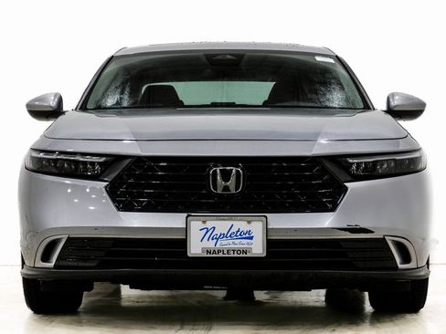 Used 2023 Honda Accord EX image 2