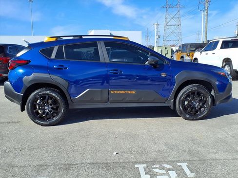 Used 2025 Subaru Crosstrek 2.5i Wilderness w/ Wilderness Package image 24