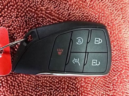 New 2026 GMC Terrain Elevation w/ Elevation Premium Package image 36