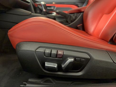 Used 2020 BMW M4 Coupe w/ Competition Package RWD image 16