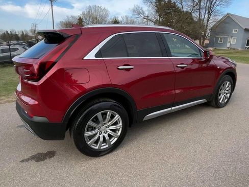 Used 2020 Cadillac XT4 Premium Luxury image 5
