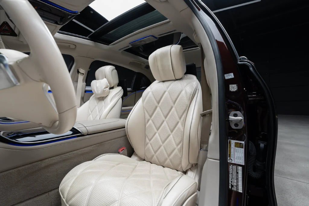 Used 2023 Mercedes-Benz Maybach S 580 4MATIC image 28