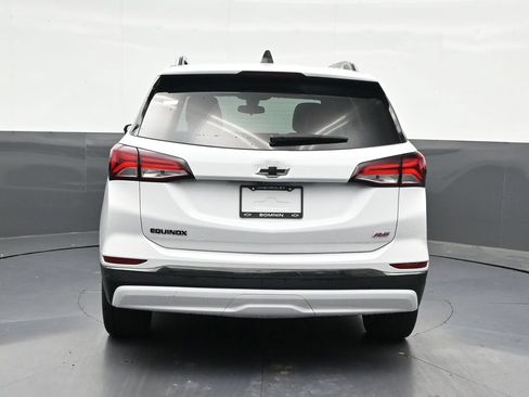 Used 2023 Chevrolet Equinox RS FWD image 4