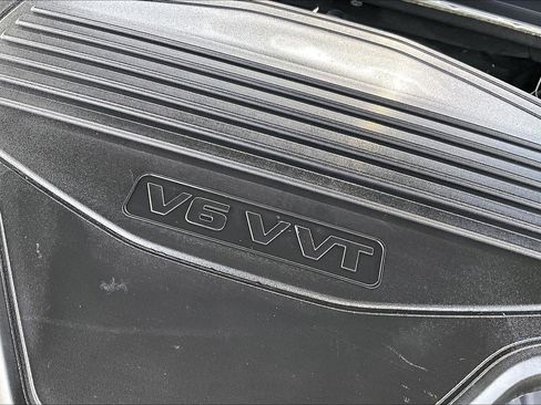 Used 2021 GMC Acadia SLE w/ Driver Convenience Package AWD/4WD image 35