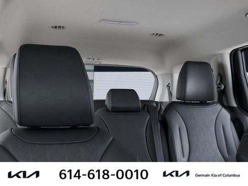 New 2026 Kia Carnival LXS image 30