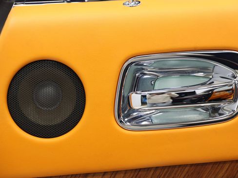 Used 2016 Rolls-Royce Dawn Convertible 2D image 73