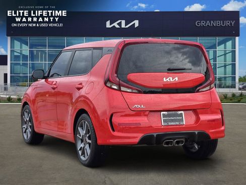 Certified 2022 Kia Soul Turbo FWD image 4