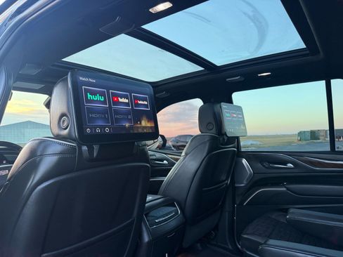 Used 2023 Cadillac Escalade Premium Luxury Platinum w/ LPO, Floor Liner Package image 12