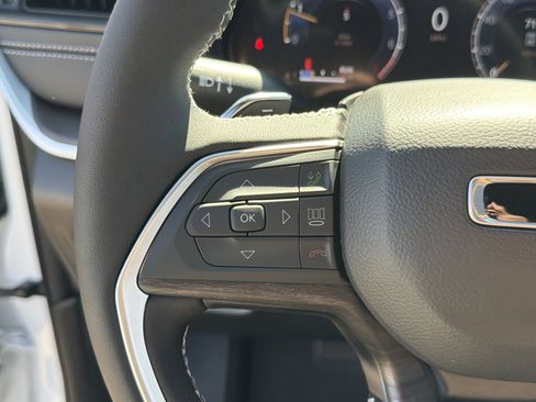 New 2026 Jeep Grand Cherokee Limited Reserve AWD/4WD image 16