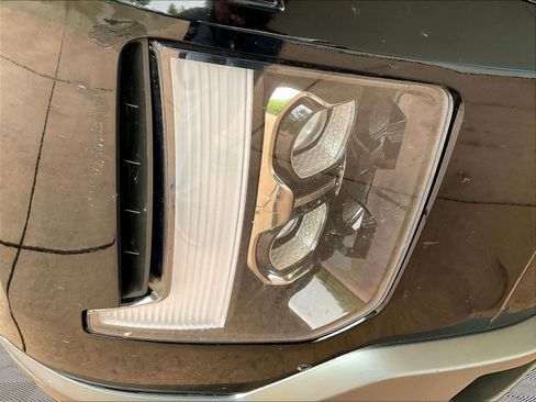 Used 2023 Hyundai Palisade SEL FWD image 31