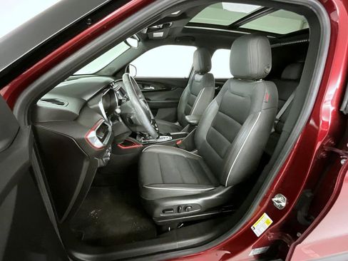 Certified 2022 Chevrolet TrailBlazer RS w/ Sun and Liftgate Package image 10