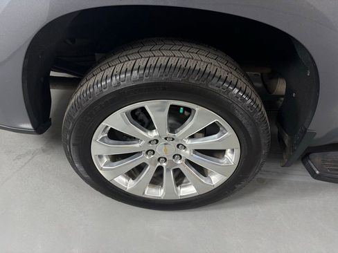 Used 2022 Chevrolet Silverado 1500 High Country AWD/4WD image 14