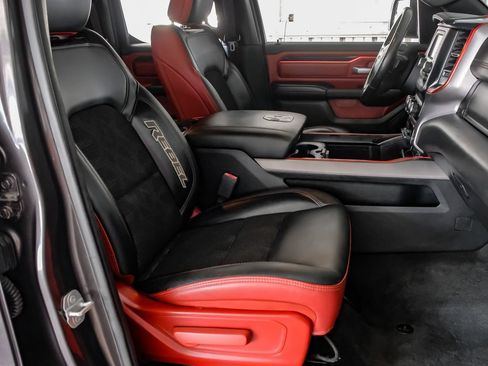 Used 2019 RAM 1500 Rebel AWD/4WD image 31