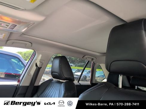 Used 2019 Toyota RAV4 Limited w/ Advanced Technology Package AWD/4WD image 9