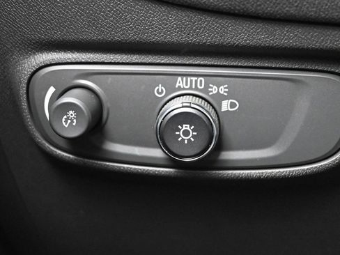 Certified 2022 Chevrolet Equinox LS AWD/4WD image 23