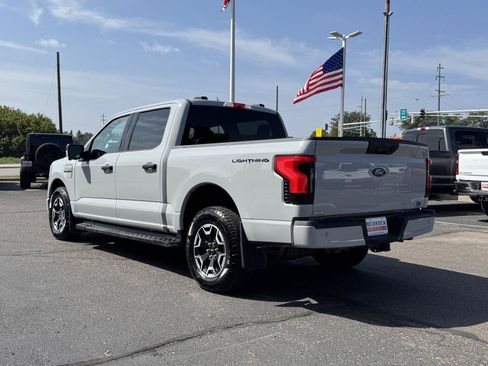 Used 2023 Ford F150 Lightning XLT AWD/4WD image 5