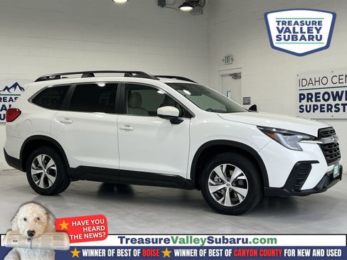 Used 2025 Subaru Ascent Premium AWD/4WD image 1
