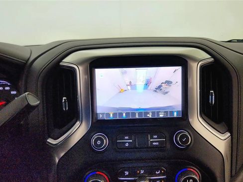 Used 2019 Chevrolet Silverado 1500 LTZ AWD/4WD image 28