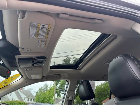 Certified 2024 Subaru Outback Onyx Edition AWD/4WD image 27