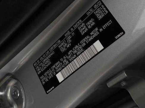 Used 2022 Volvo XC60 B5 R-Design w/ Advanced Package image 37