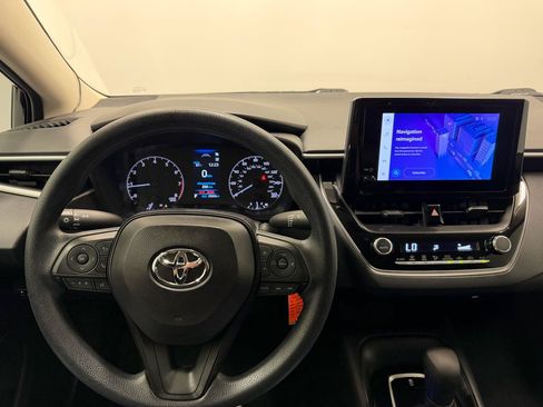 Used 2024 Toyota Corolla LE FWD image 18