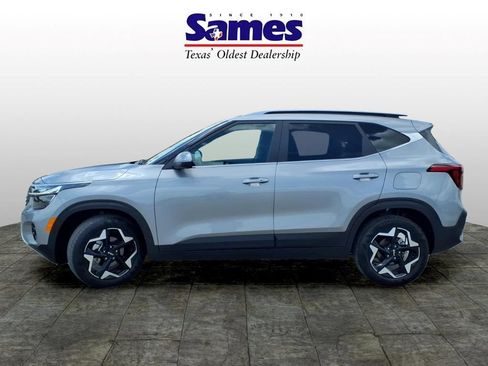 Used 2025 Kia Seltos EX w/ EX Sunroof Package FWD image 6