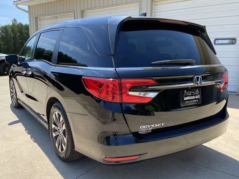 Used 2023 Honda Odyssey EX-L image 5